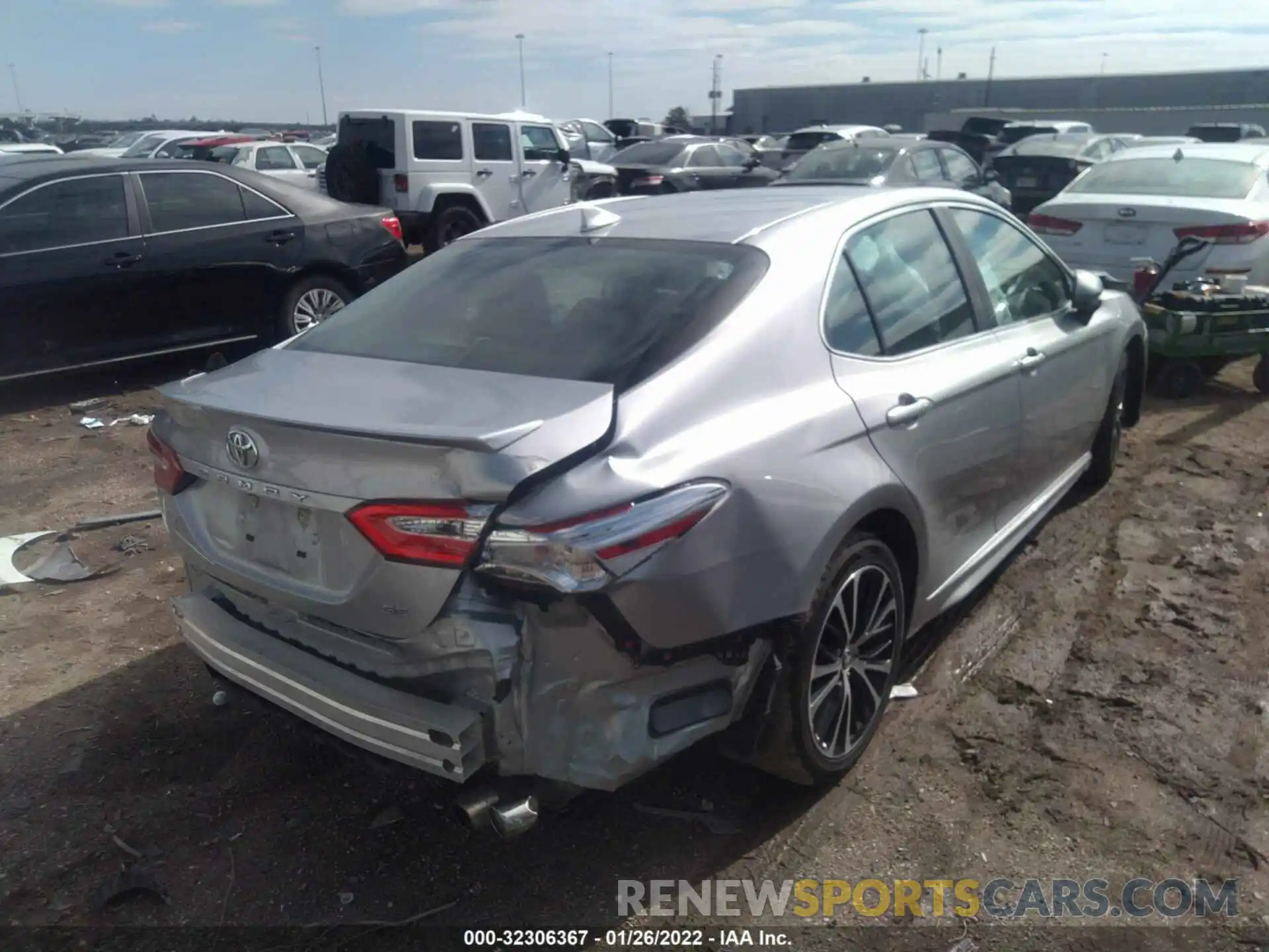 4 Photograph of a damaged car 4T1G11AK2LU357013 TOYOTA CAMRY 2020