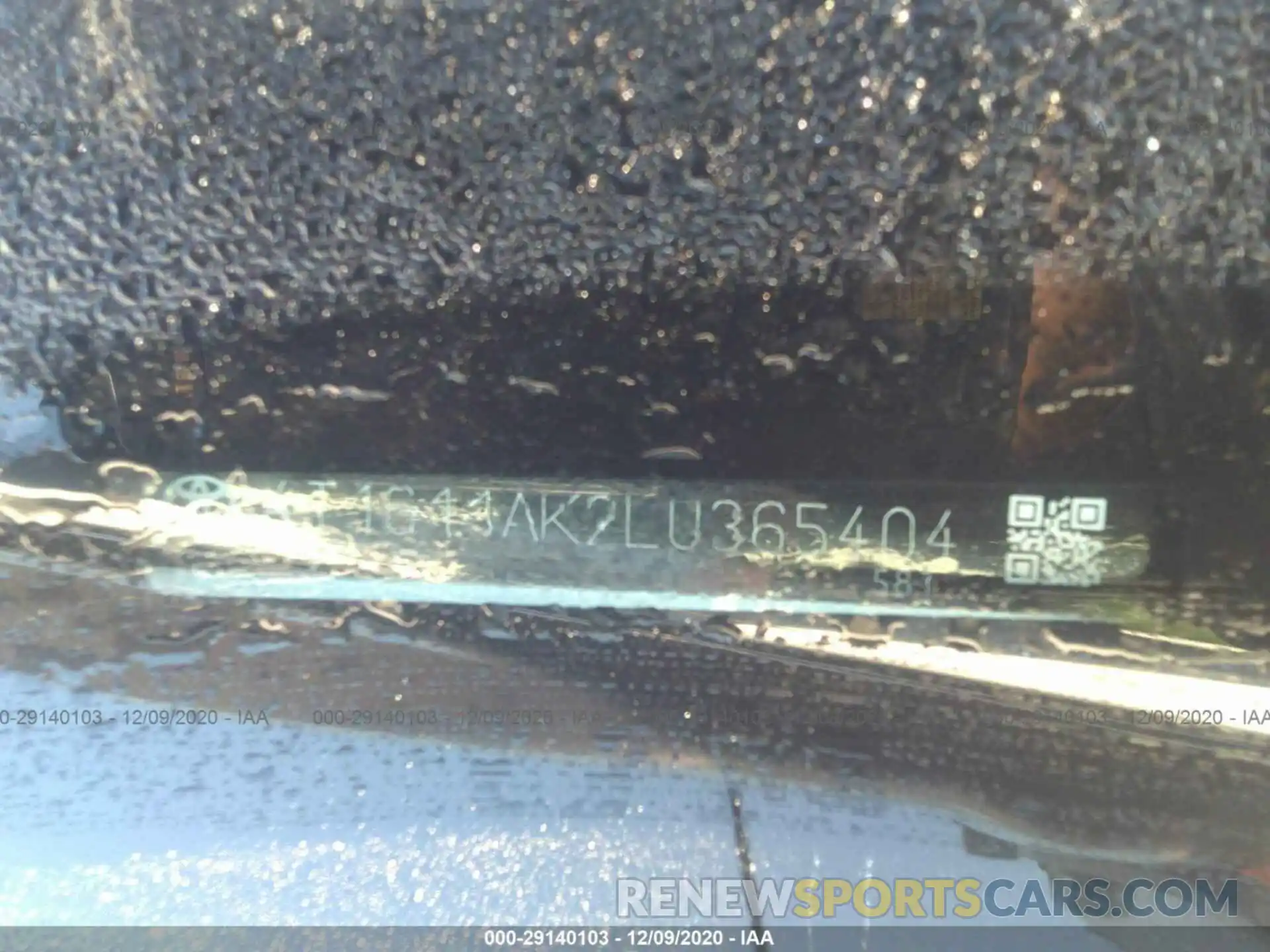 9 Photograph of a damaged car 4T1G11AK2LU365404 TOYOTA CAMRY 2020