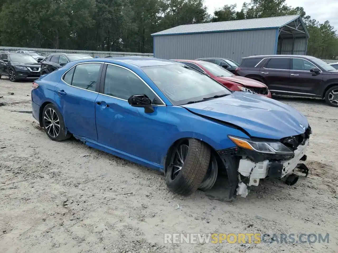 4 Photograph of a damaged car 4T1G11AK2LU380405 TOYOTA CAMRY 2020