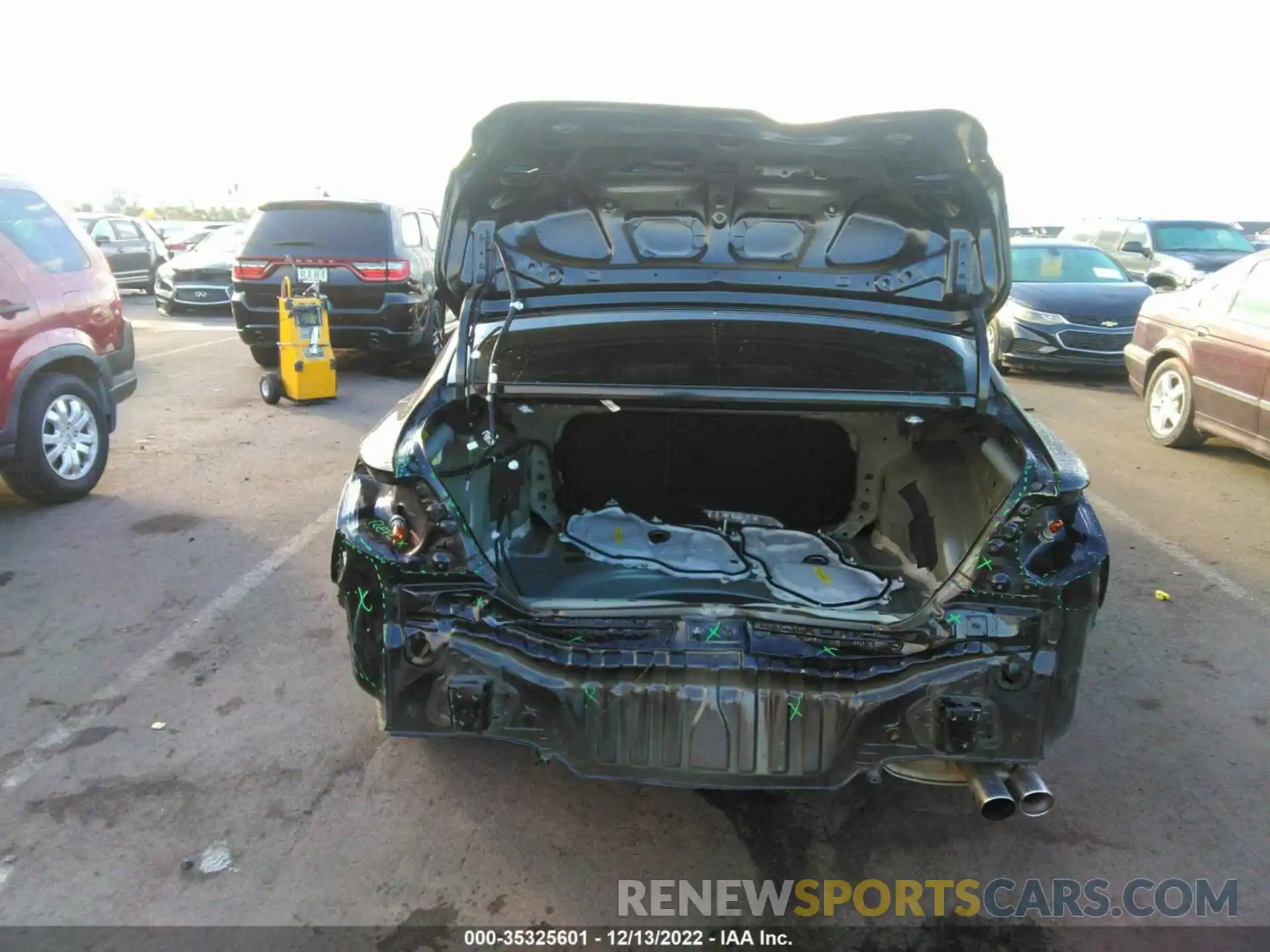 6 Photograph of a damaged car 4T1G11AK2LU383420 TOYOTA CAMRY 2020