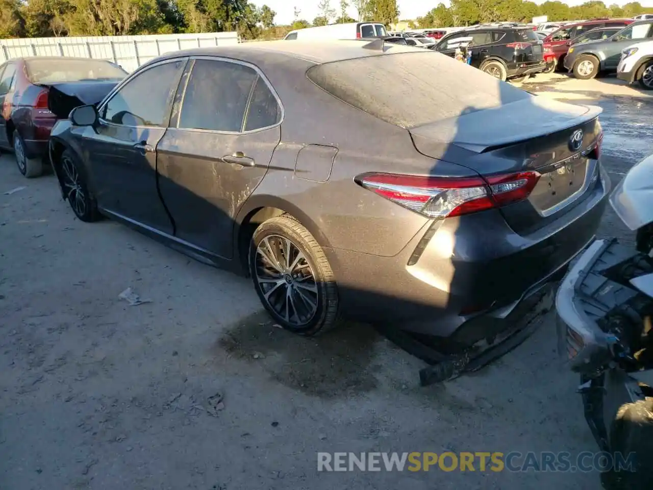 3 Photograph of a damaged car 4T1G11AK2LU384518 TOYOTA CAMRY 2020