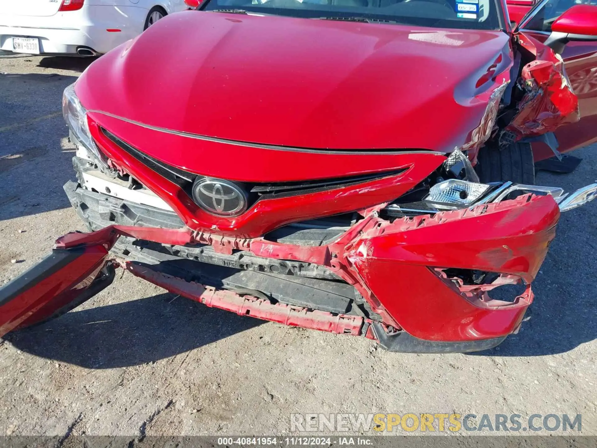 6 Photograph of a damaged car 4T1G11AK2LU386334 TOYOTA CAMRY 2020