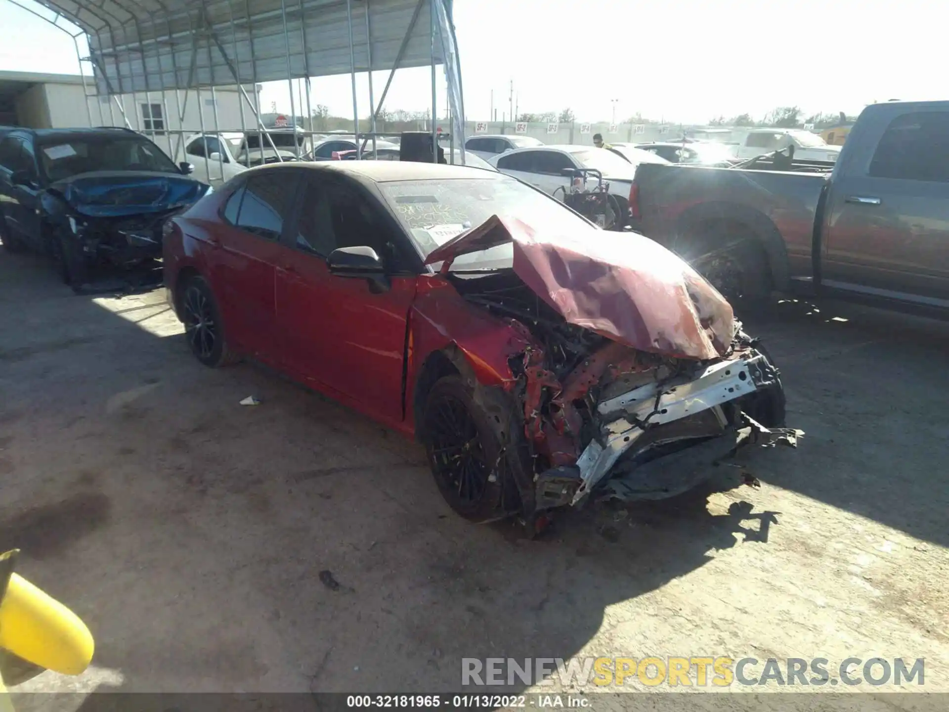 1 Photograph of a damaged car 4T1G11AK2LU397088 TOYOTA CAMRY 2020