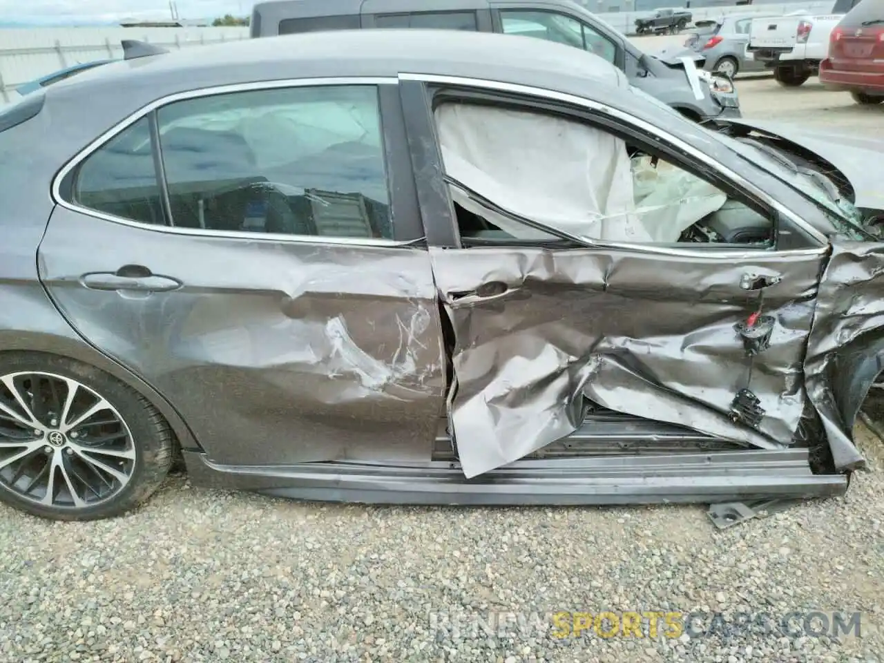 9 Photograph of a damaged car 4T1G11AK2LU506424 TOYOTA CAMRY 2020