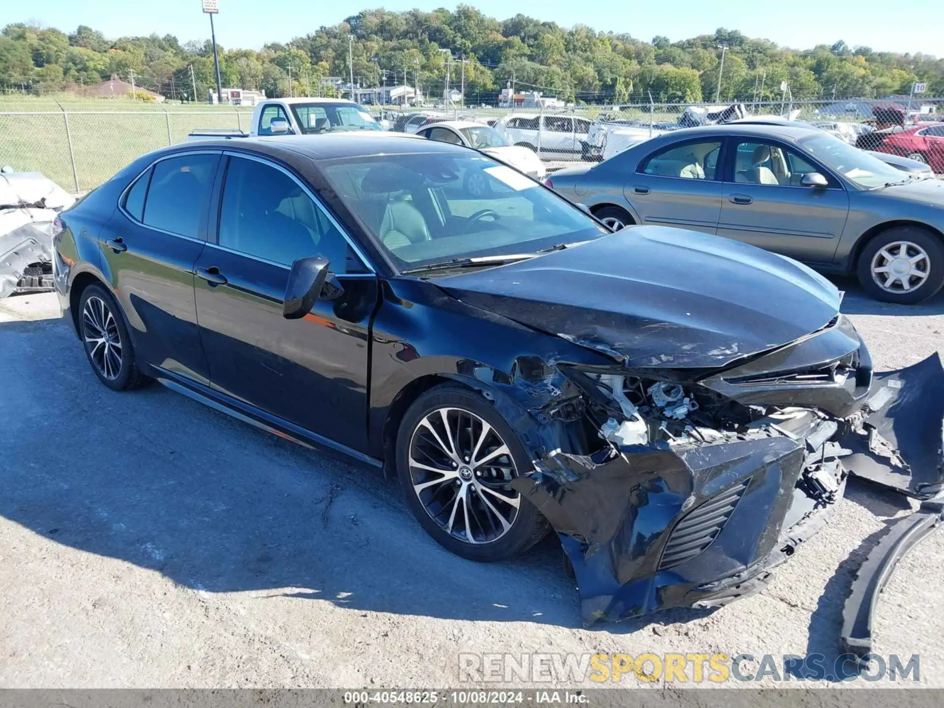 1 Photograph of a damaged car 4T1G11AK2LU859665 TOYOTA CAMRY 2020