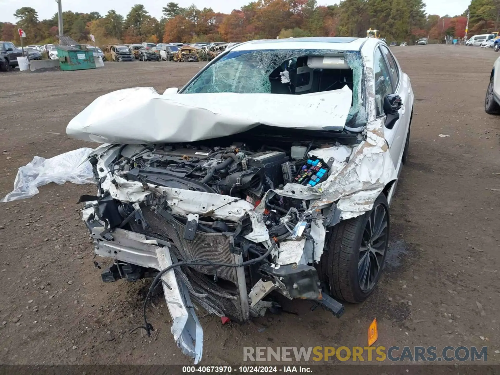 6 Photograph of a damaged car 4T1G11AK2LU865207 TOYOTA CAMRY 2020