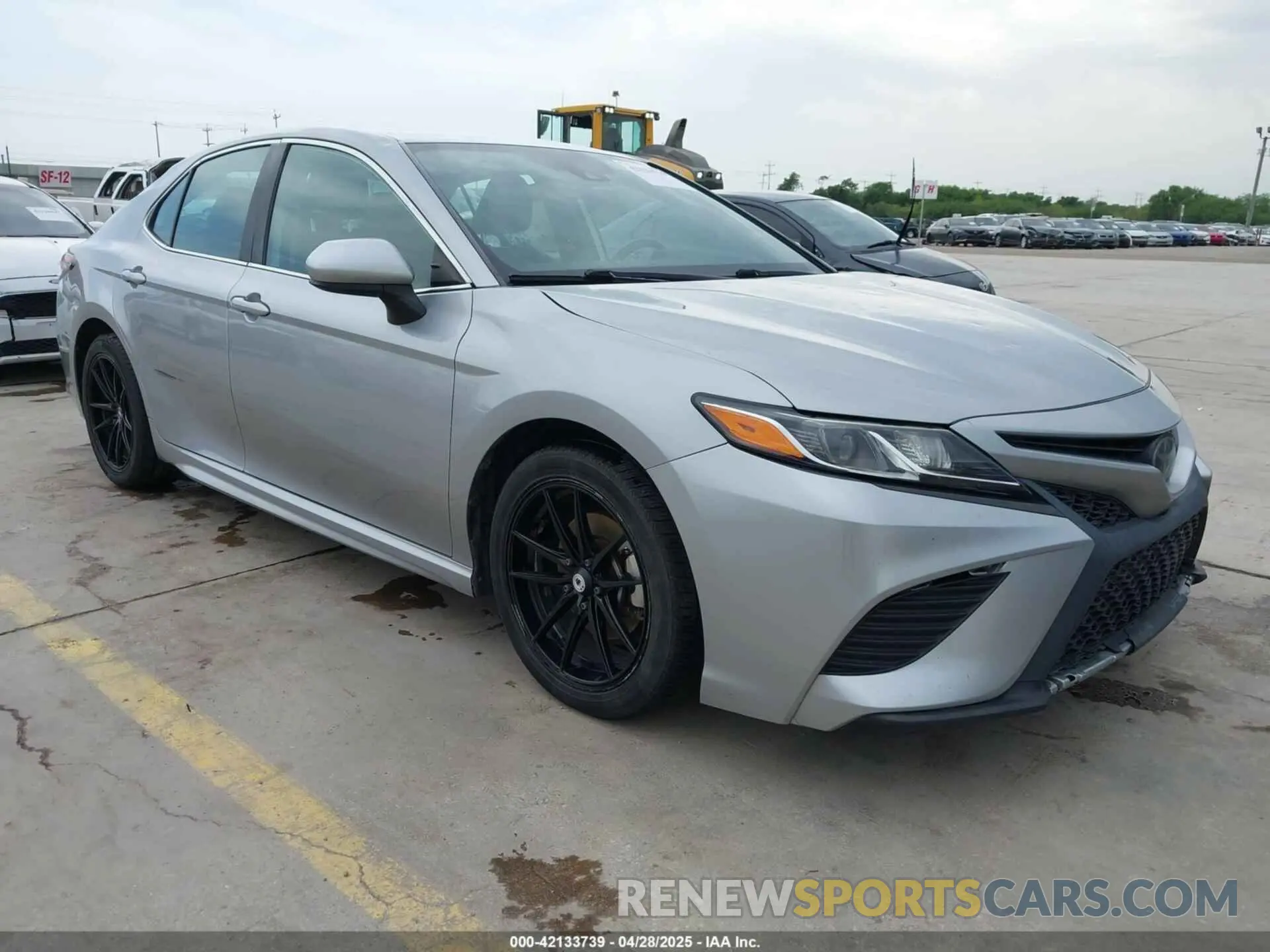1 Photograph of a damaged car 4T1G11AK2LU865482 TOYOTA CAMRY 2020