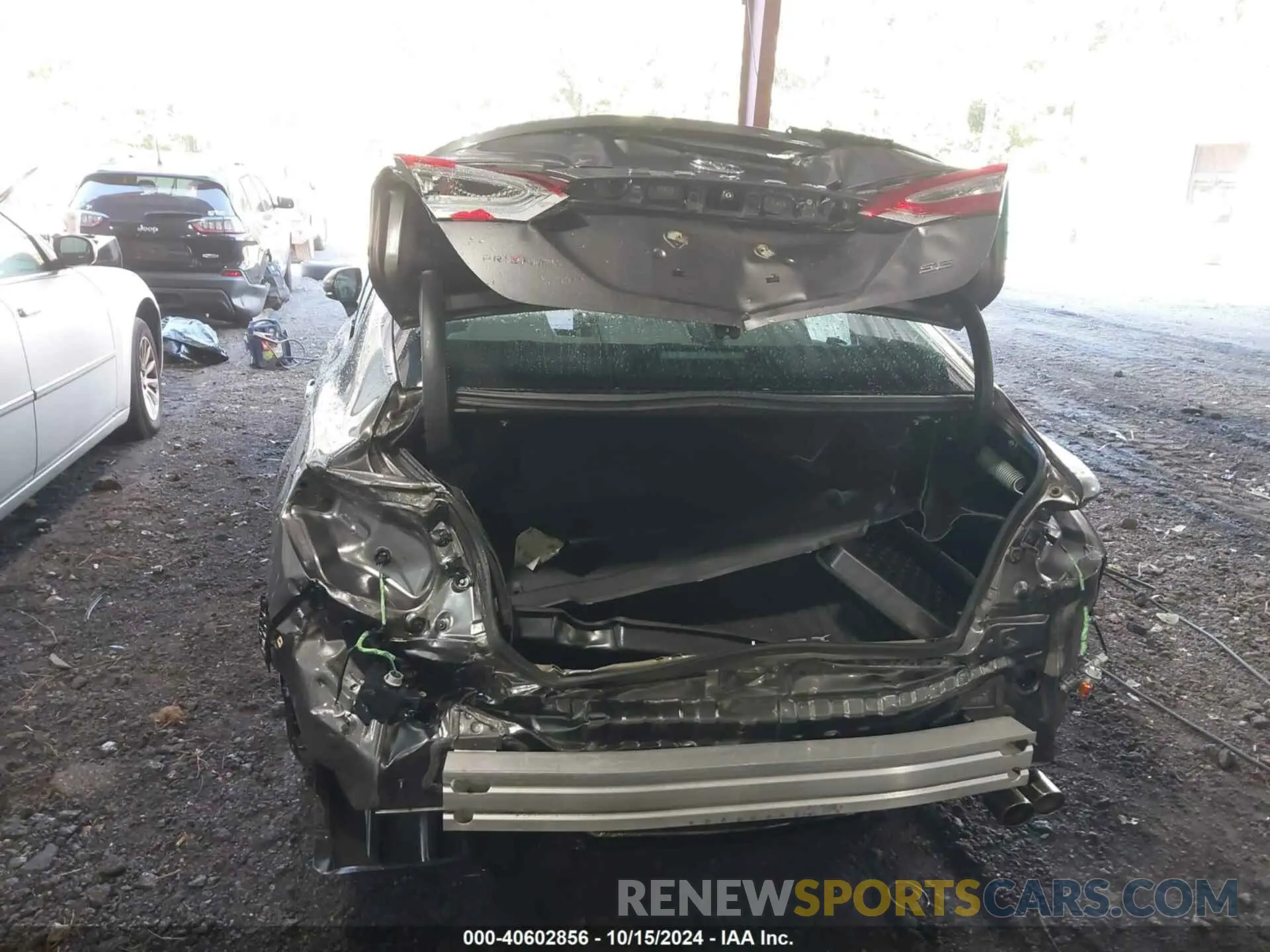 6 Photograph of a damaged car 4T1G11AK2LU866700 TOYOTA CAMRY 2020