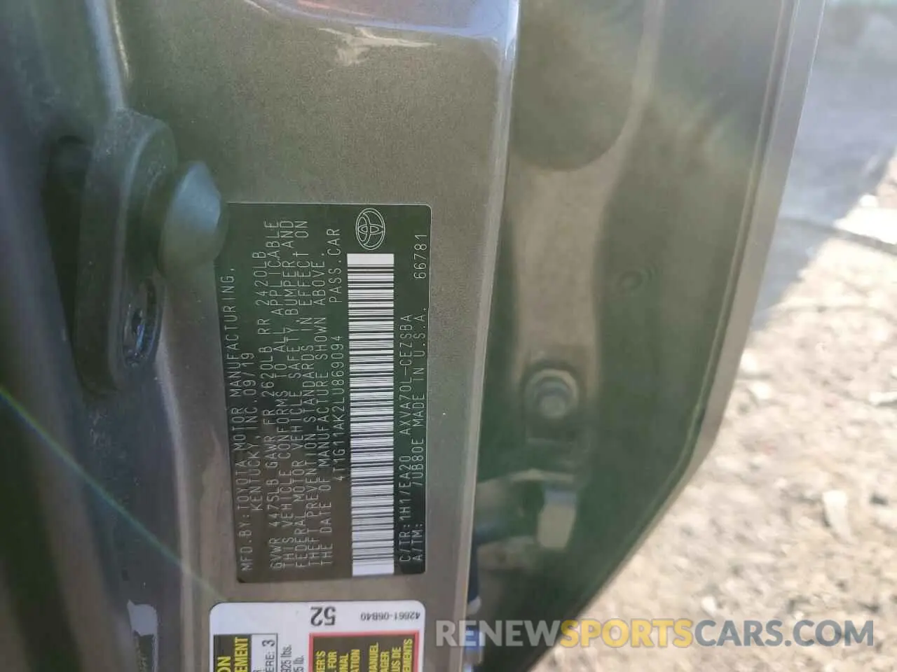 14 Photograph of a damaged car 4T1G11AK2LU869094 TOYOTA CAMRY 2020