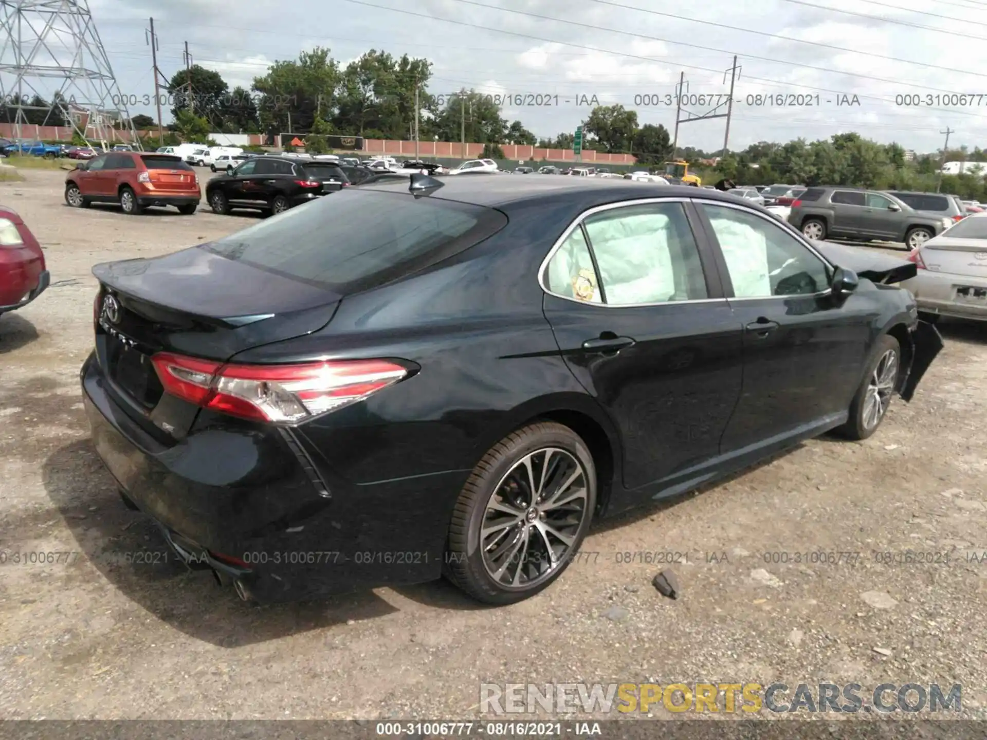 4 Photograph of a damaged car 4T1G11AK2LU875896 TOYOTA CAMRY 2020