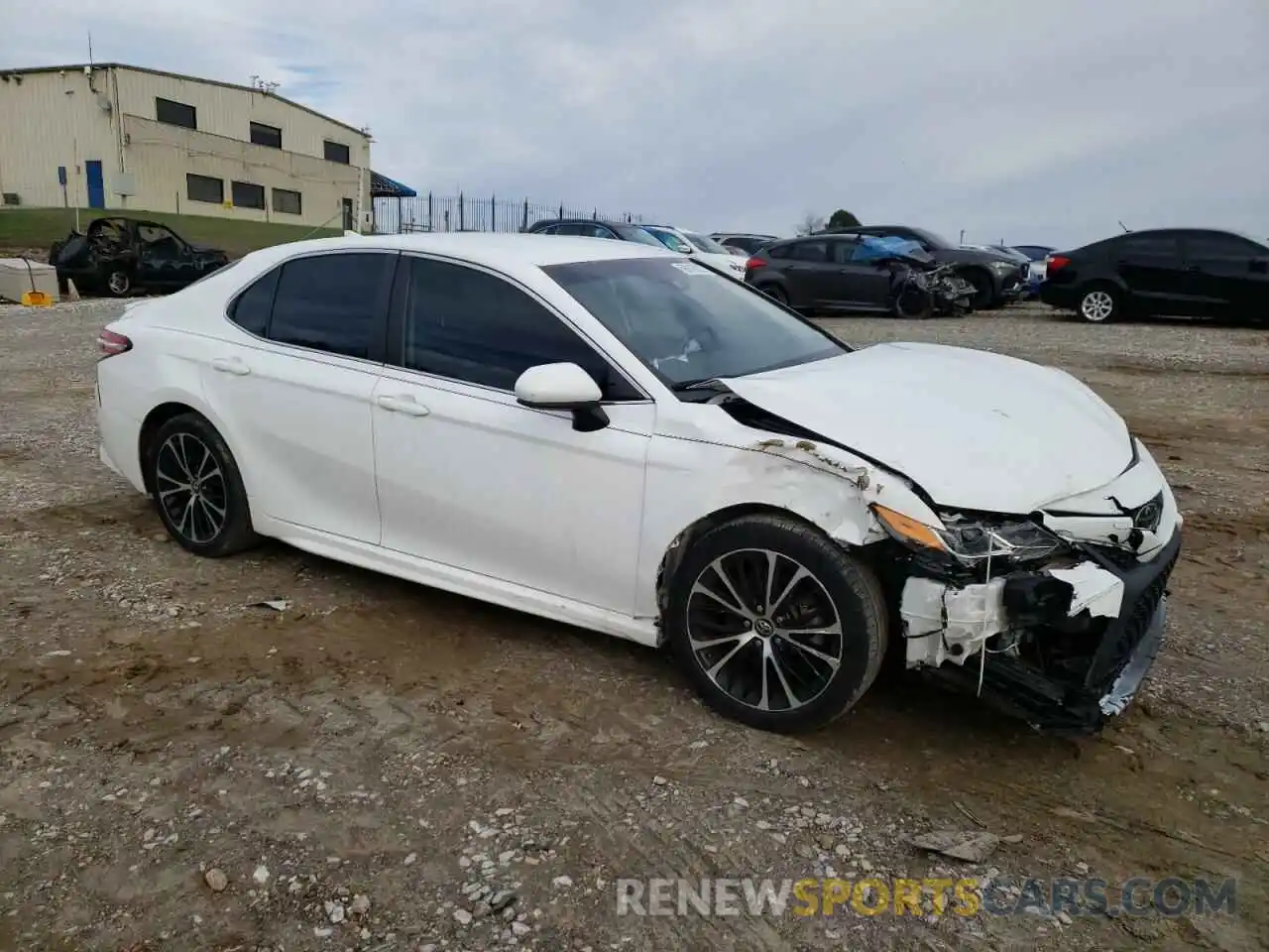 4 Photograph of a damaged car 4T1G11AK2LU898661 TOYOTA CAMRY 2020