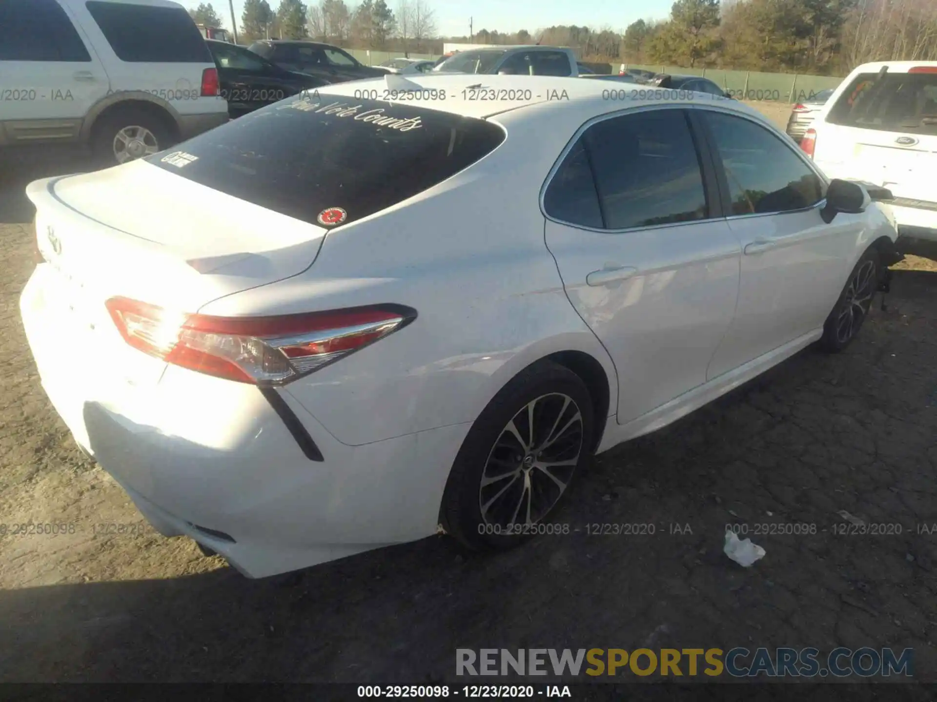 4 Photograph of a damaged car 4T1G11AK2LU902756 TOYOTA CAMRY 2020