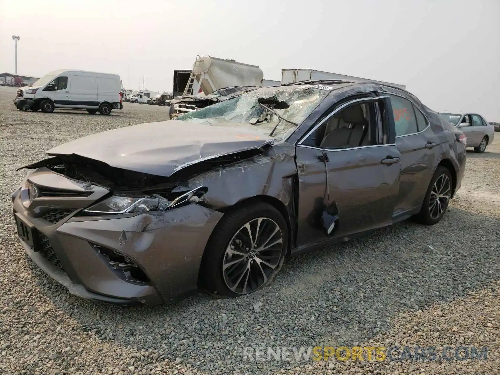 2 Photograph of a damaged car 4T1G11AK2LU907584 TOYOTA CAMRY 2020