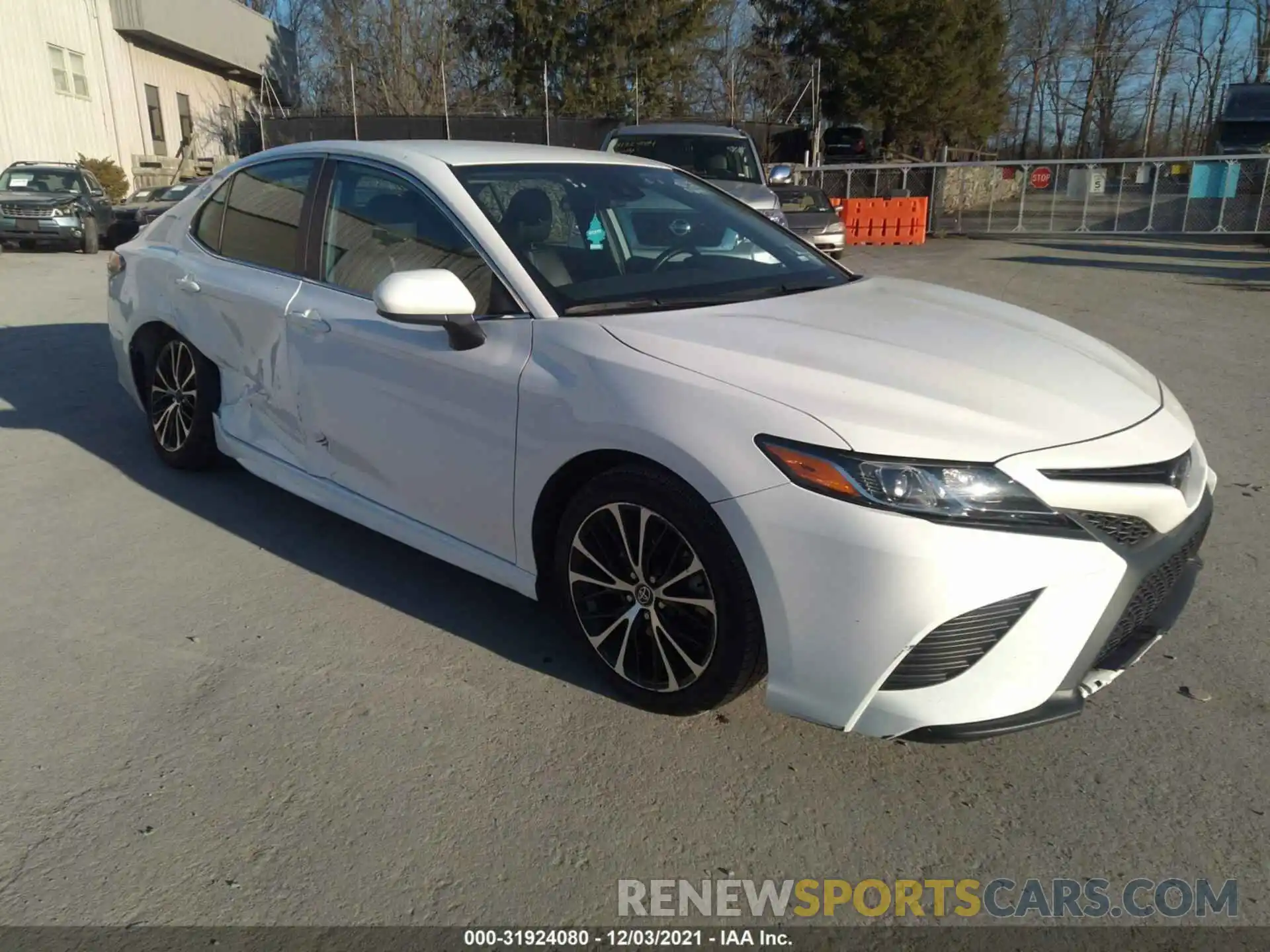 1 Photograph of a damaged car 4T1G11AK2LU909500 TOYOTA CAMRY 2020