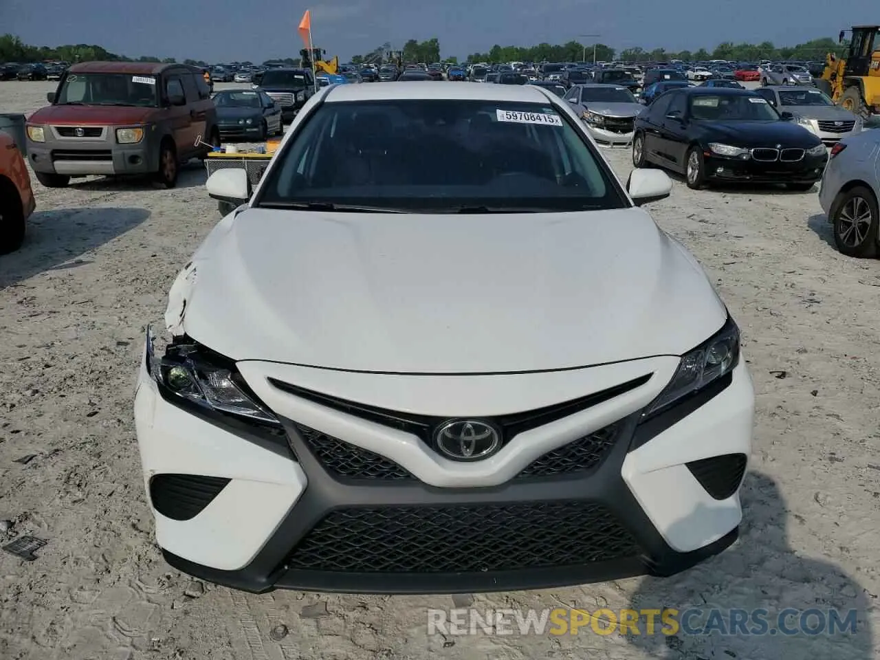 5 Photograph of a damaged car 4T1G11AK2LU912610 TOYOTA CAMRY 2020
