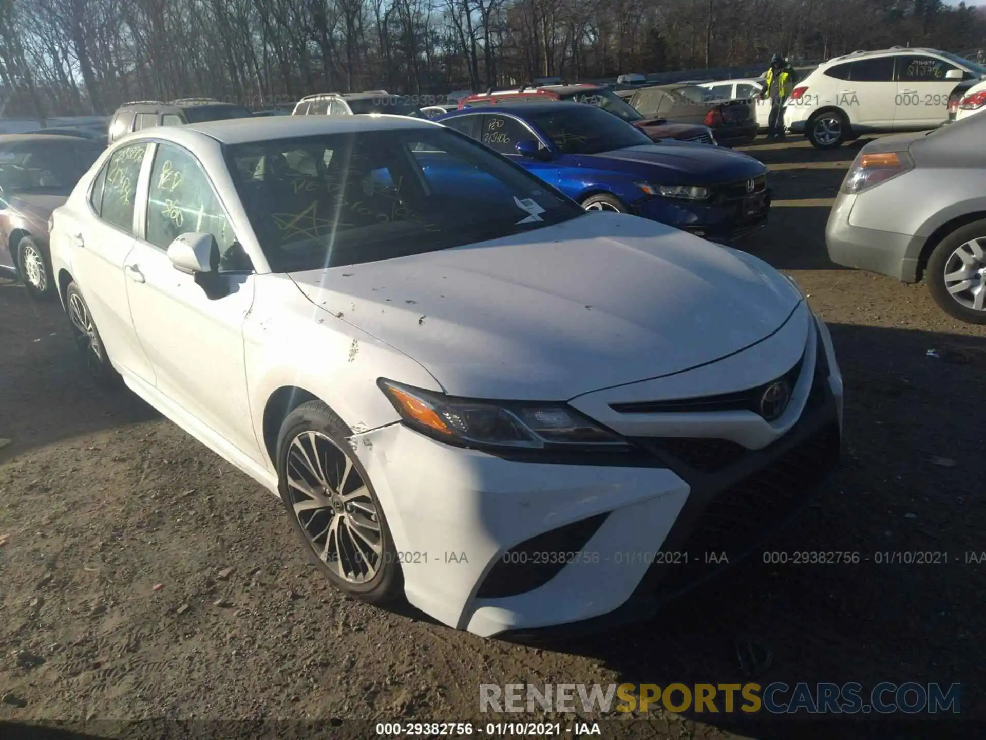 1 Photograph of a damaged car 4T1G11AK2LU928709 TOYOTA CAMRY 2020