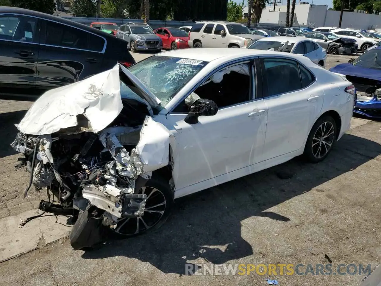 1 Photograph of a damaged car 4T1G11AK2LU942853 TOYOTA CAMRY 2020