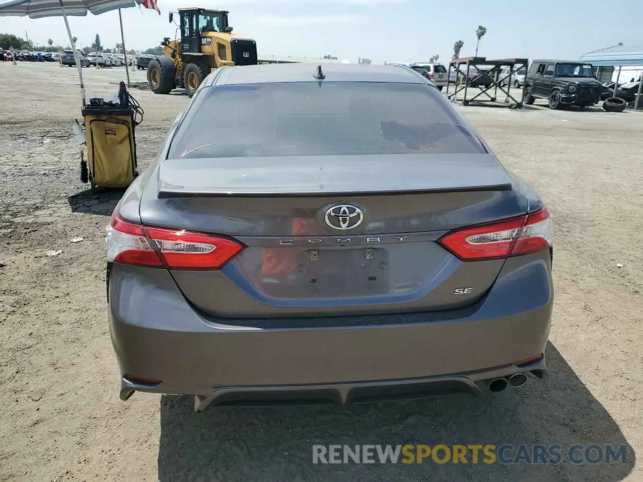 6 Photograph of a damaged car 4T1G11AK2LU962018 TOYOTA CAMRY 2020