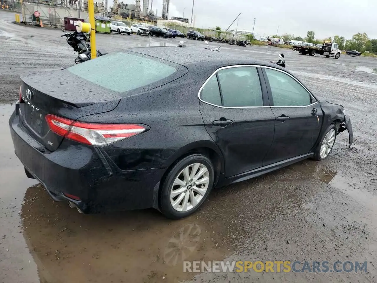 3 Photograph of a damaged car 4T1G11AK2LU974850 TOYOTA CAMRY 2020