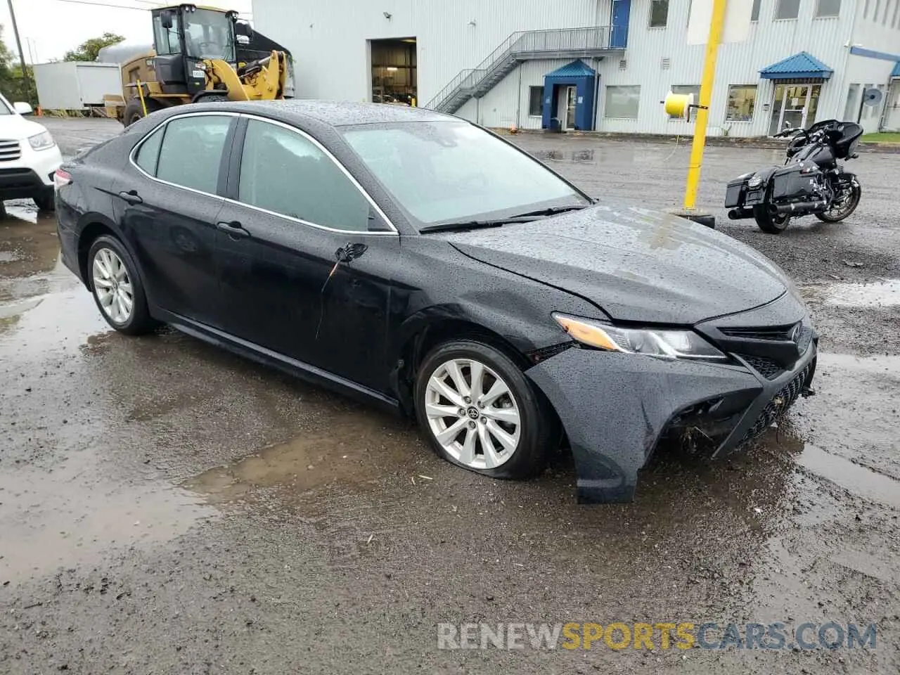 4 Photograph of a damaged car 4T1G11AK2LU974850 TOYOTA CAMRY 2020