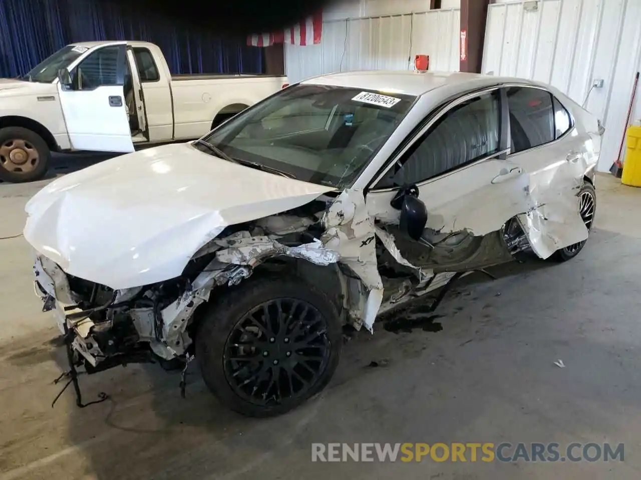 1 Photograph of a damaged car 4T1G11AK2LU988053 TOYOTA CAMRY 2020