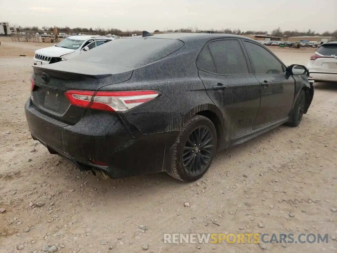 4 Photograph of a damaged car 4T1G11AK3LU310962 TOYOTA CAMRY 2020