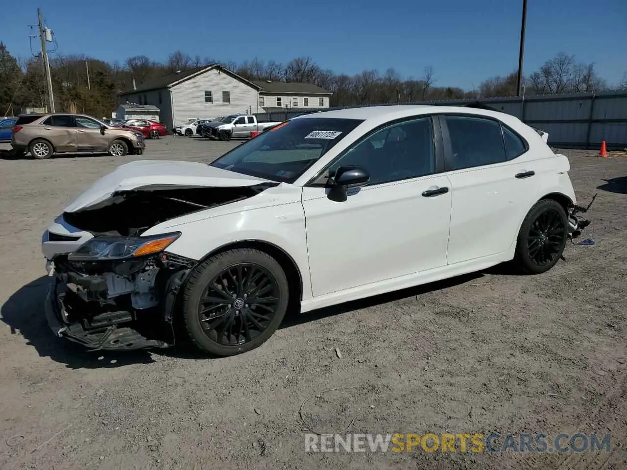 1 Photograph of a damaged car 4T1G11AK3LU315627 TOYOTA CAMRY 2020