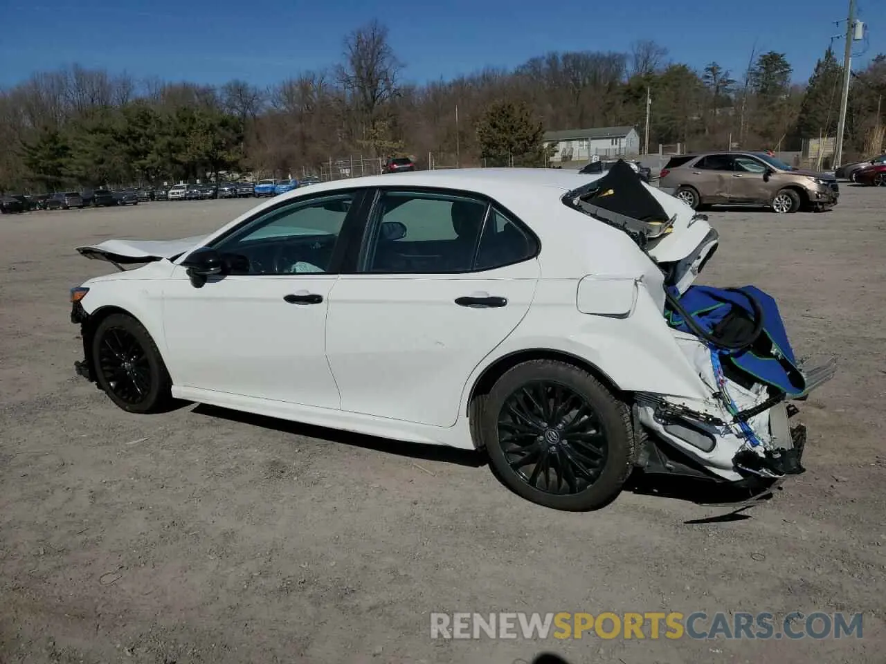 2 Photograph of a damaged car 4T1G11AK3LU315627 TOYOTA CAMRY 2020