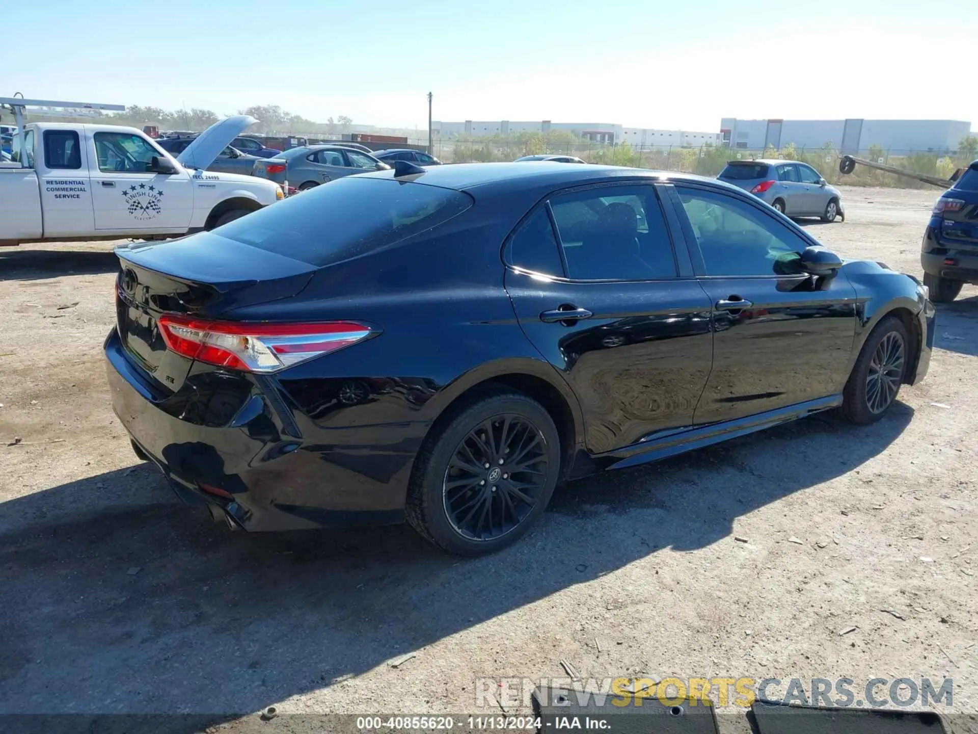 4 Photograph of a damaged car 4T1G11AK3LU319211 TOYOTA CAMRY 2020