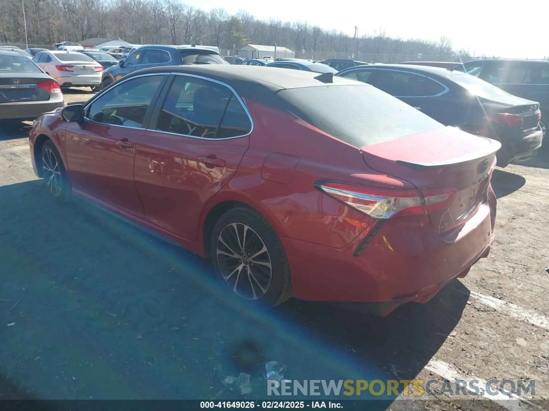 3 Photograph of a damaged car 4T1G11AK3LU320214 TOYOTA CAMRY 2020