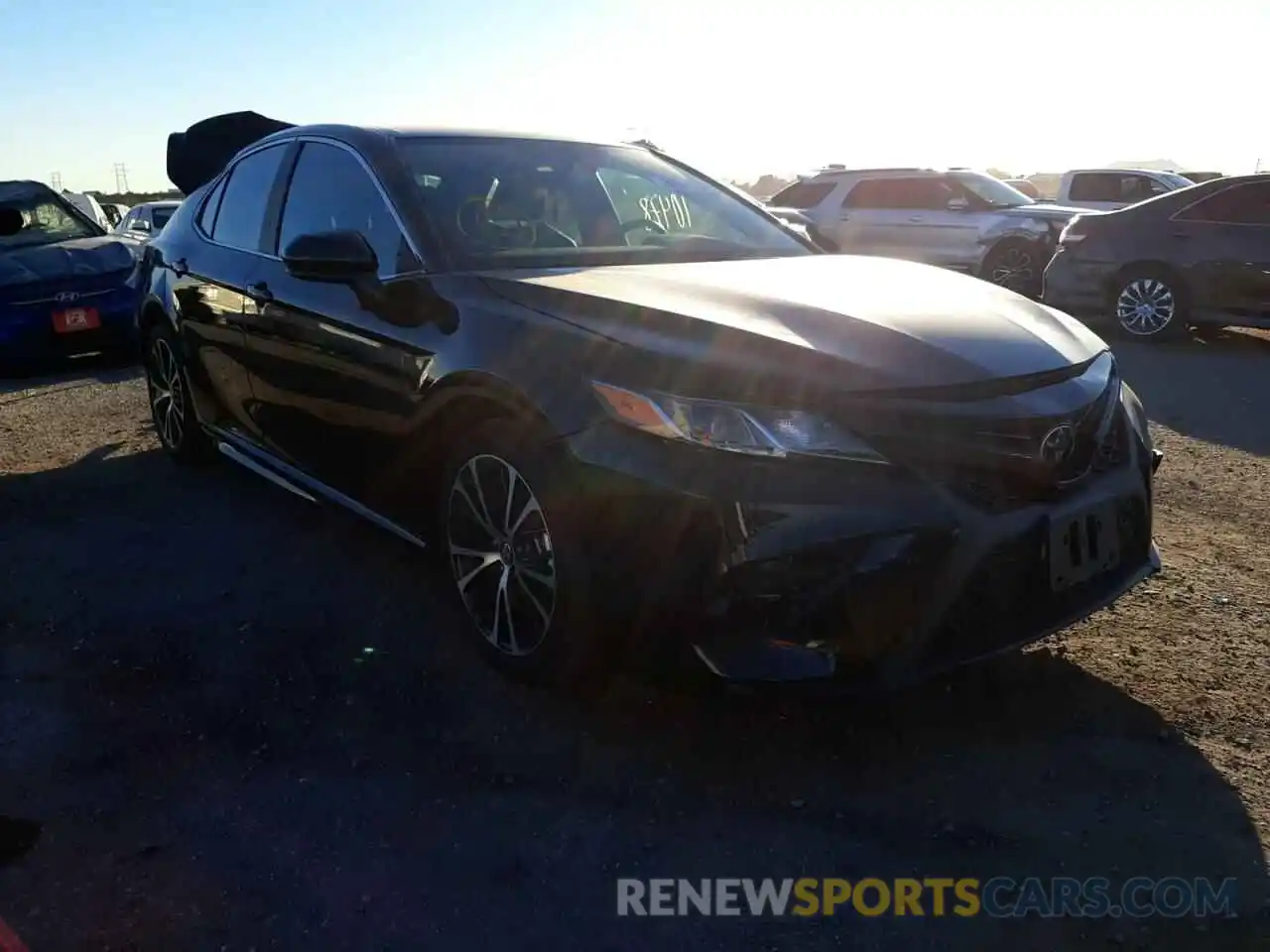 1 Photograph of a damaged car 4T1G11AK3LU321198 TOYOTA CAMRY 2020