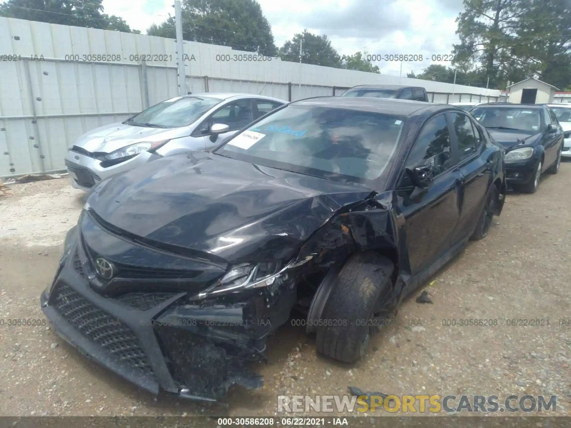 6 Photograph of a damaged car 4T1G11AK3LU321671 TOYOTA CAMRY 2020