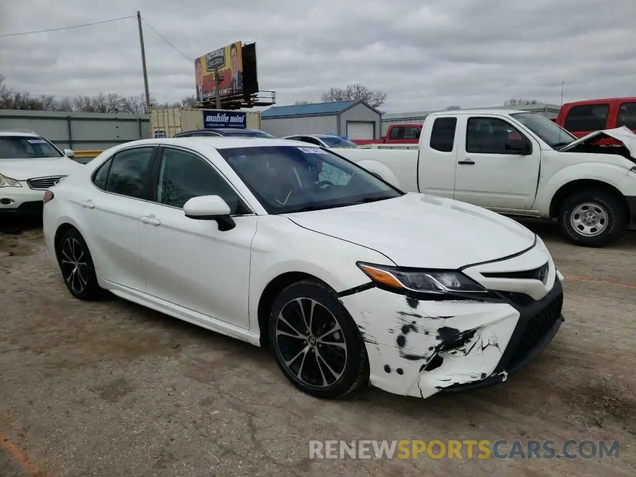 1 Photograph of a damaged car 4T1G11AK3LU329284 TOYOTA CAMRY 2020