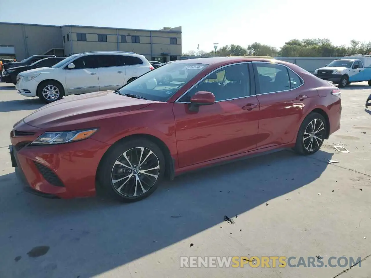 1 Photograph of a damaged car 4T1G11AK3LU329558 TOYOTA CAMRY 2020