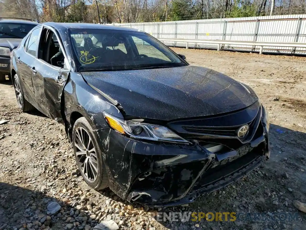 1 Photograph of a damaged car 4T1G11AK3LU338096 TOYOTA CAMRY 2020