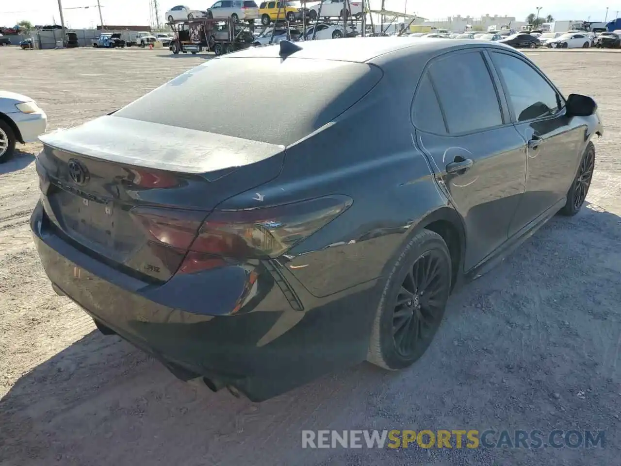 4 Photograph of a damaged car 4T1G11AK3LU339748 TOYOTA CAMRY 2020