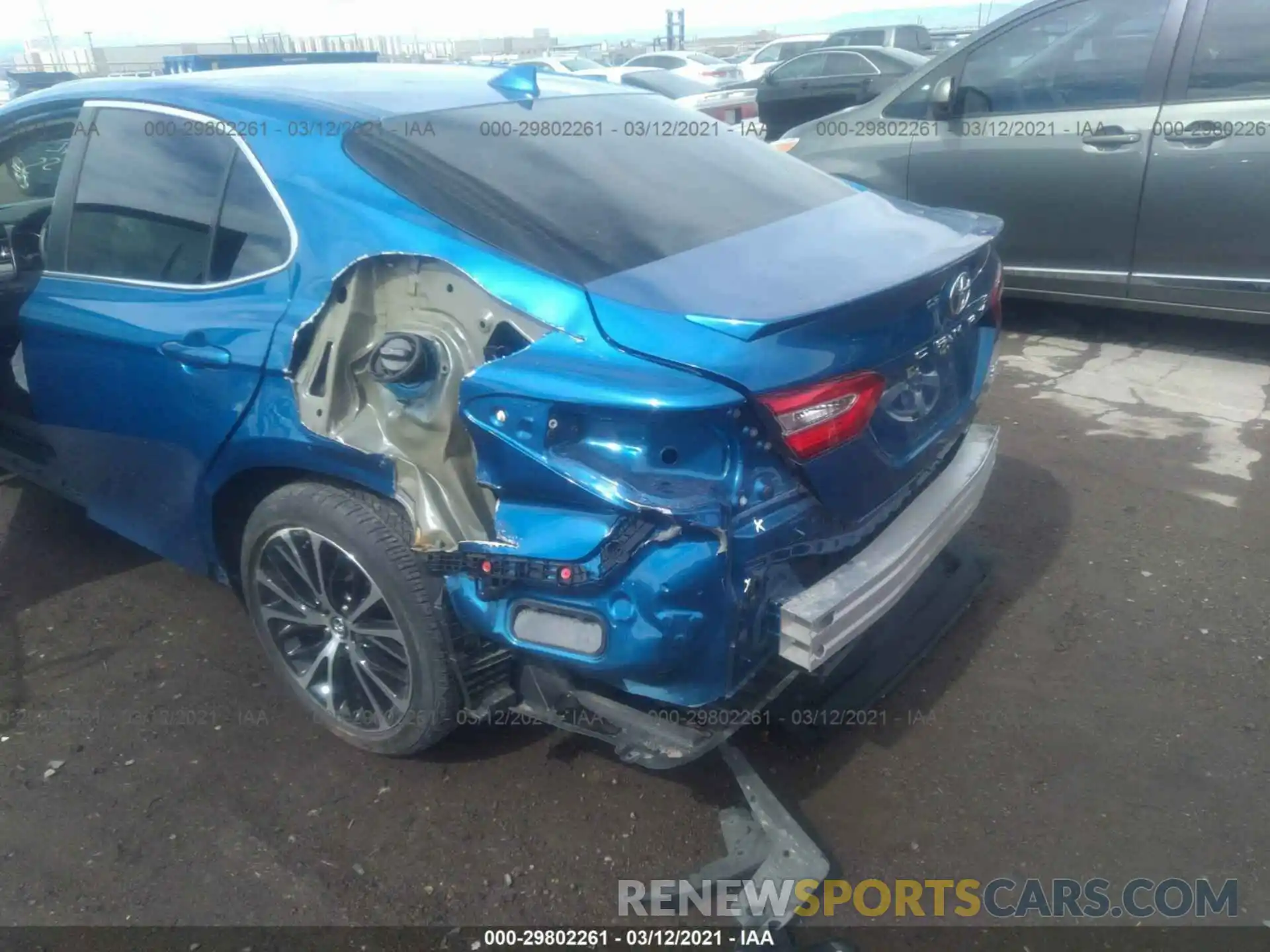 6 Photograph of a damaged car 4T1G11AK3LU346683 TOYOTA CAMRY 2020