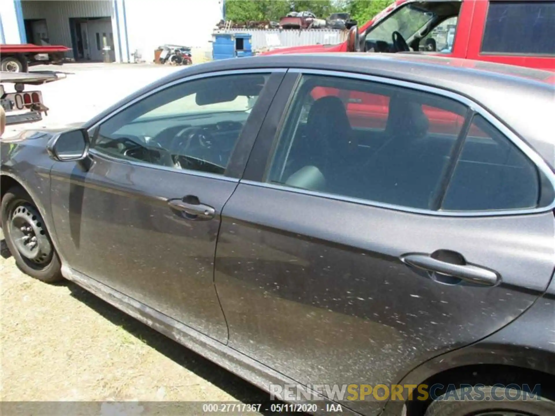 3 Photograph of a damaged car 4T1G11AK3LU348174 TOYOTA CAMRY 2020