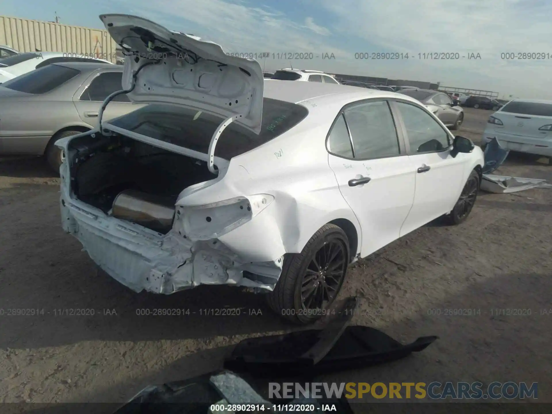 4 Photograph of a damaged car 4T1G11AK3LU353407 TOYOTA CAMRY 2020