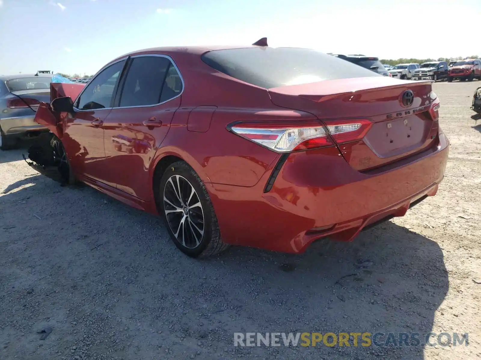 3 Photograph of a damaged car 4T1G11AK3LU353889 TOYOTA CAMRY 2020