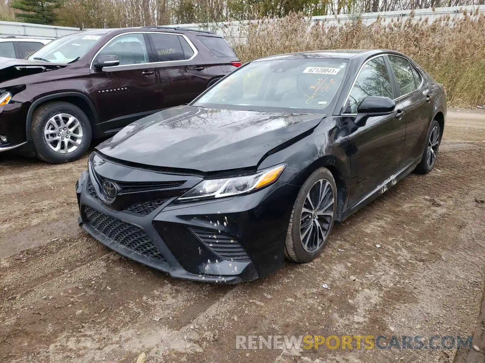 2 Photograph of a damaged car 4T1G11AK3LU359031 TOYOTA CAMRY 2020