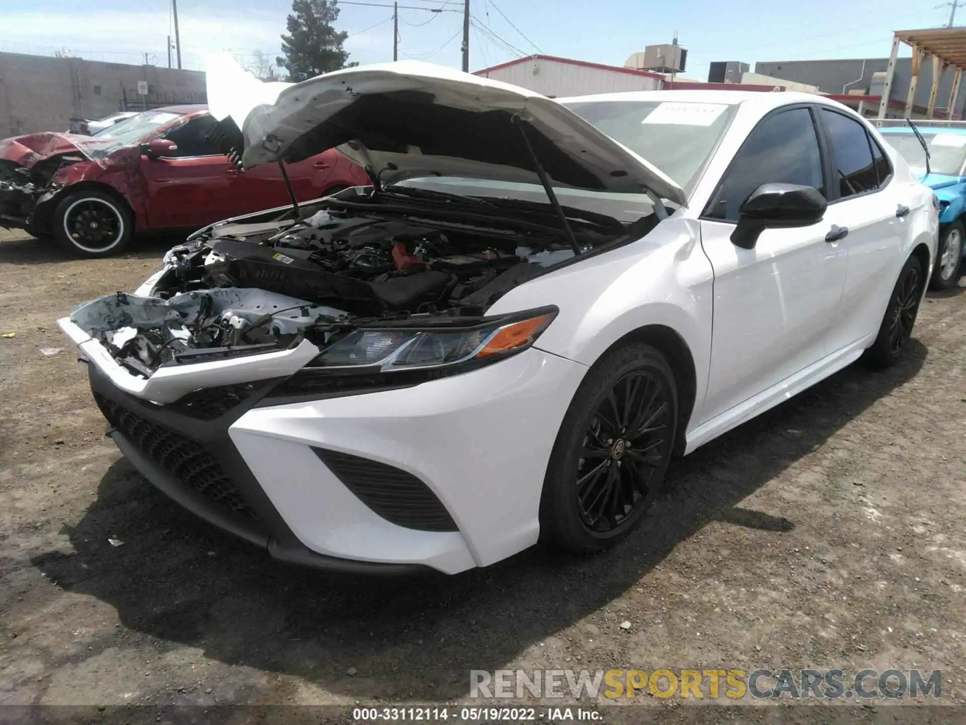 2 Photograph of a damaged car 4T1G11AK3LU373334 TOYOTA CAMRY 2020