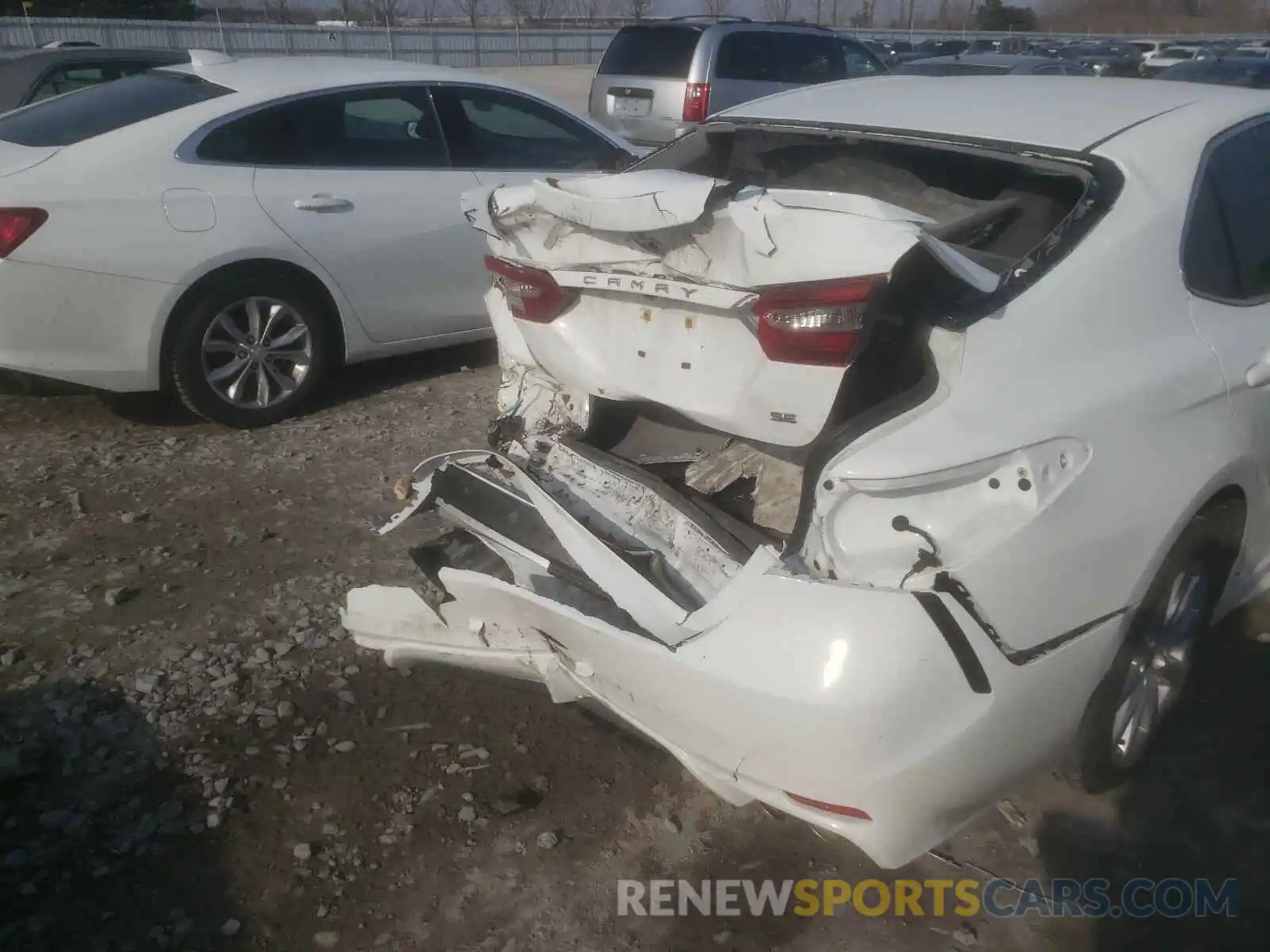 9 Photograph of a damaged car 4T1G11AK3LU380168 TOYOTA CAMRY 2020