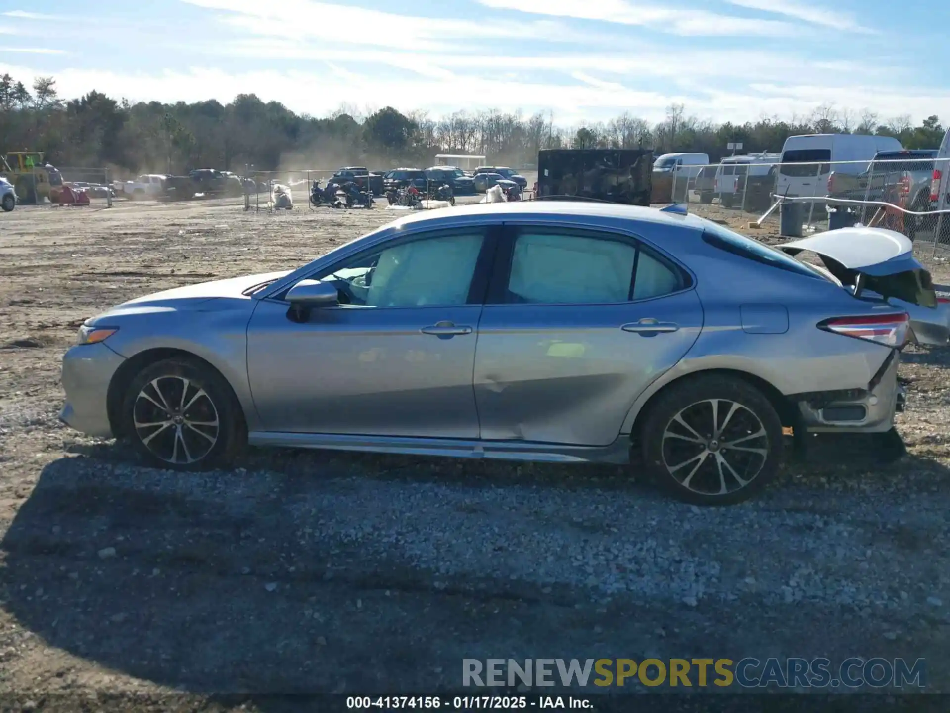 15 Photograph of a damaged car 4T1G11AK3LU503399 TOYOTA CAMRY 2020