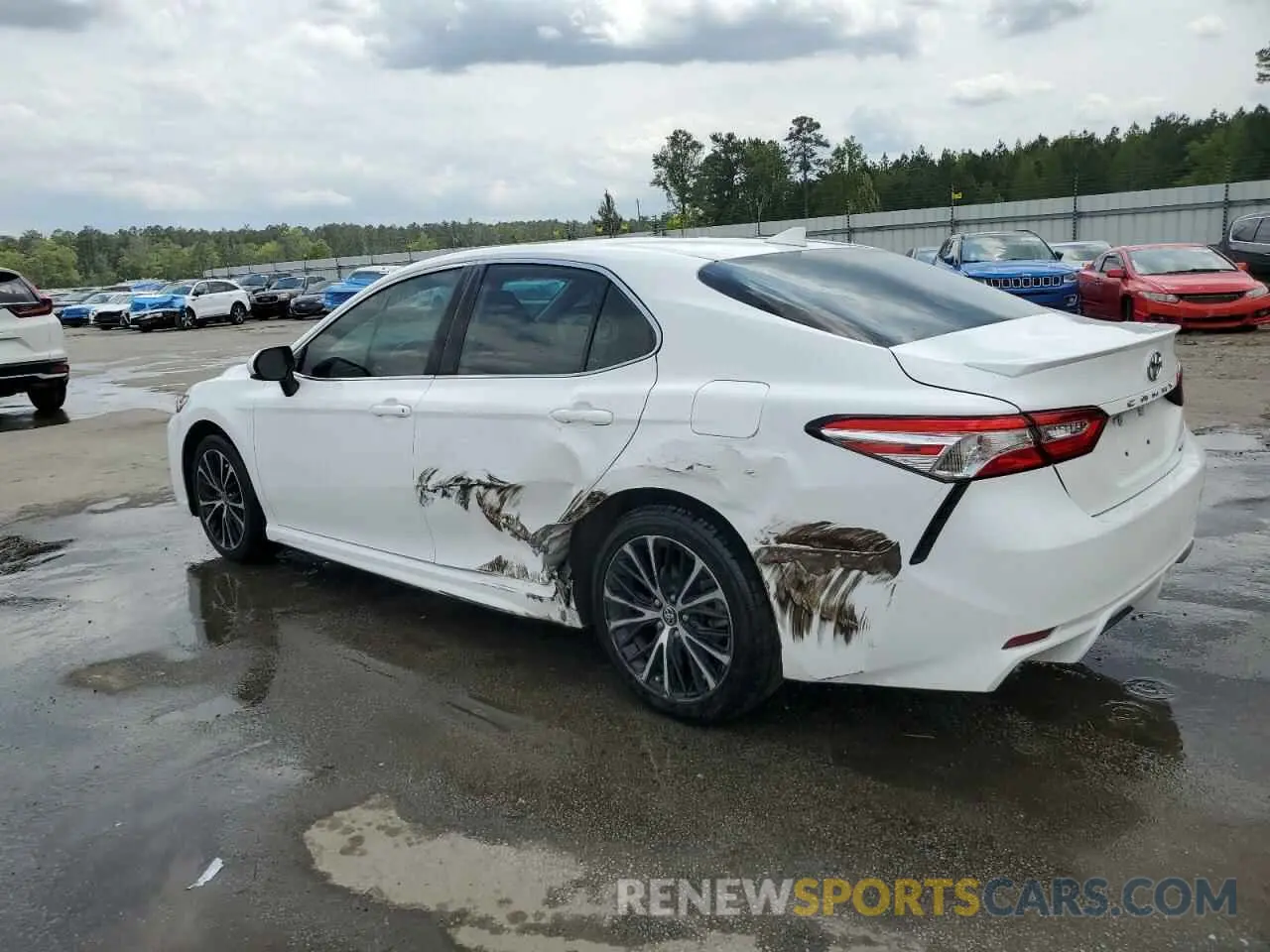 2 Photograph of a damaged car 4T1G11AK3LU506044 TOYOTA CAMRY 2020