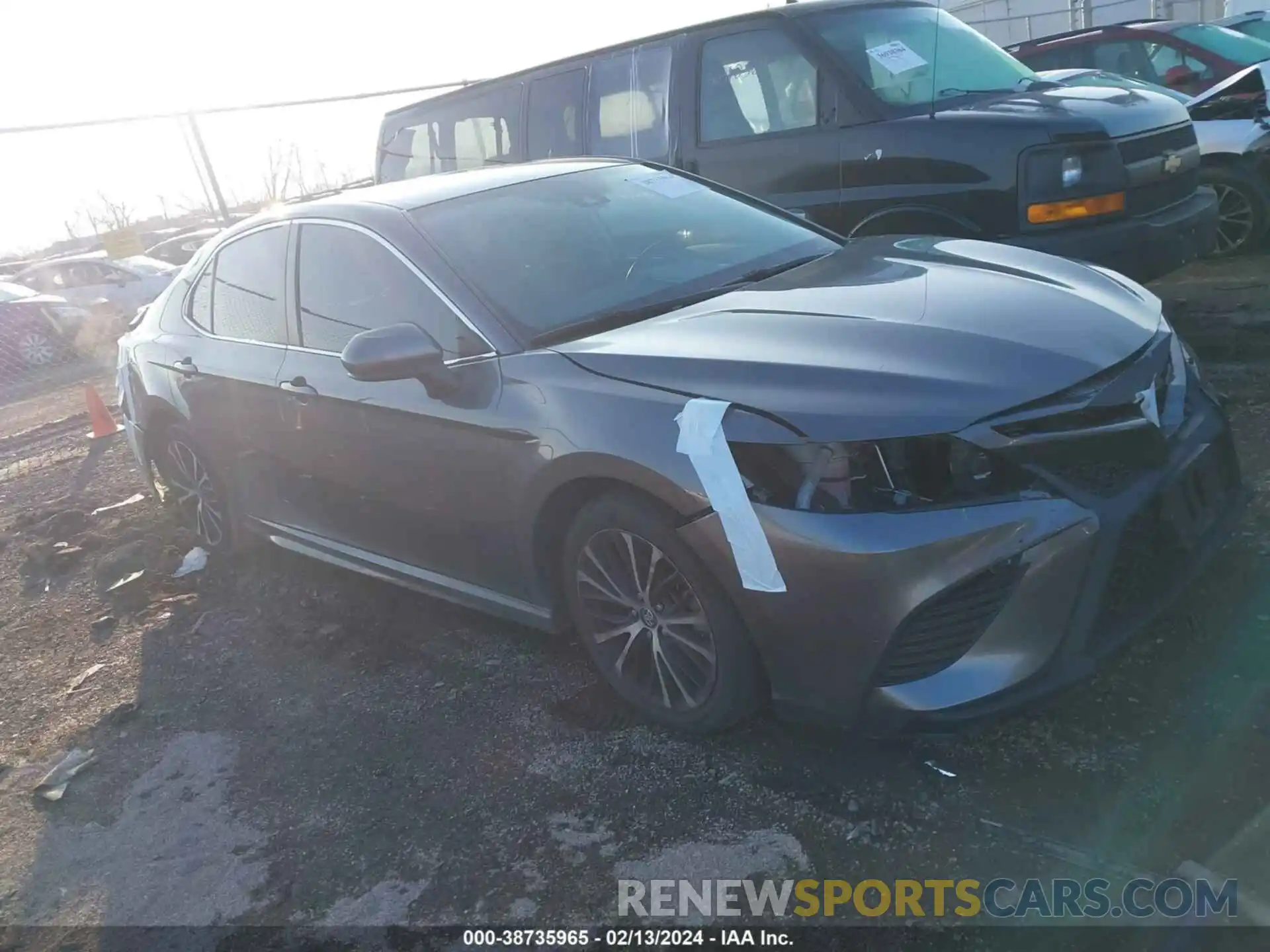 1 Photograph of a damaged car 4T1G11AK3LU859464 TOYOTA CAMRY 2020