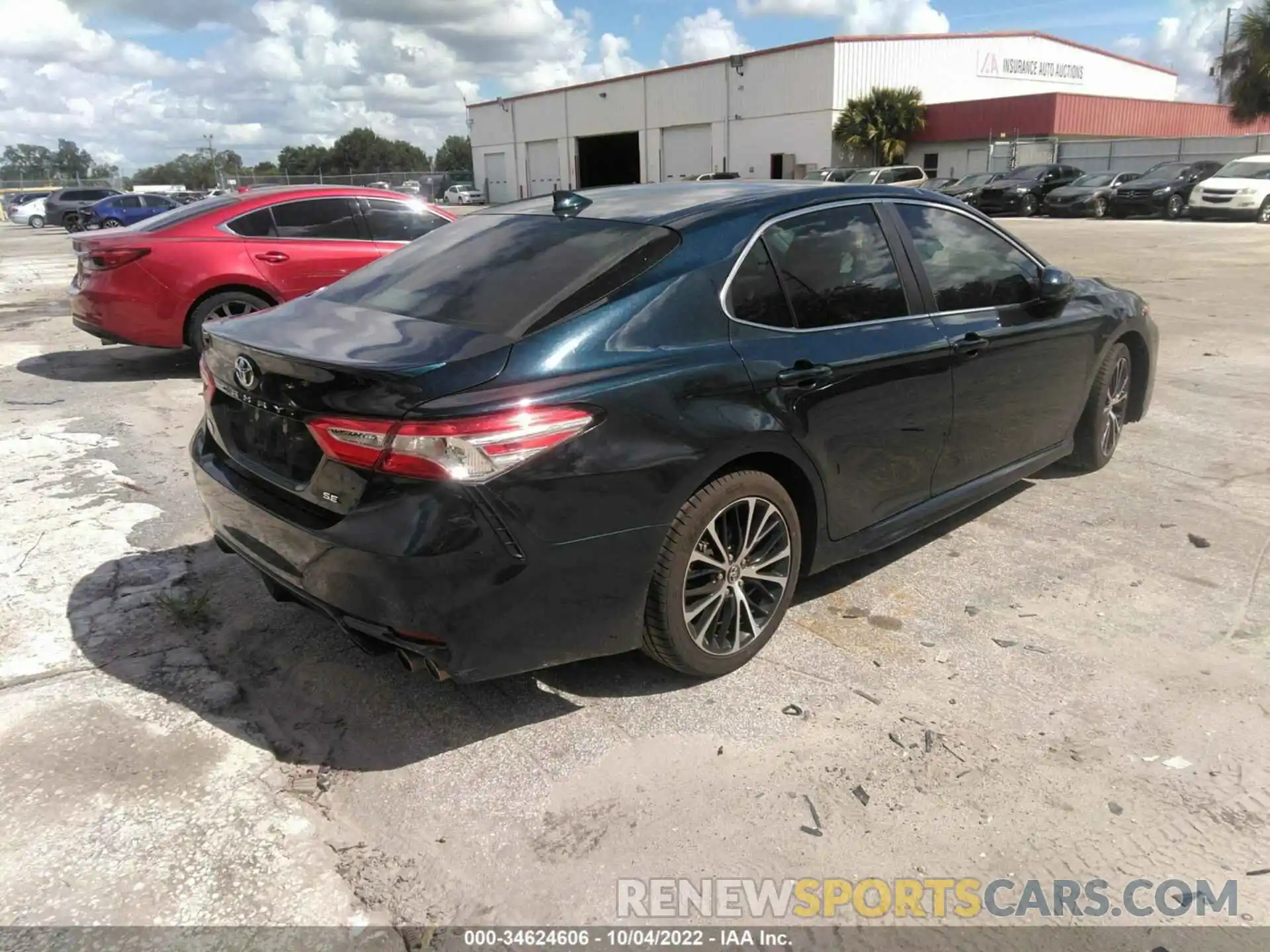 4 Photograph of a damaged car 4T1G11AK3LU859738 TOYOTA CAMRY 2020