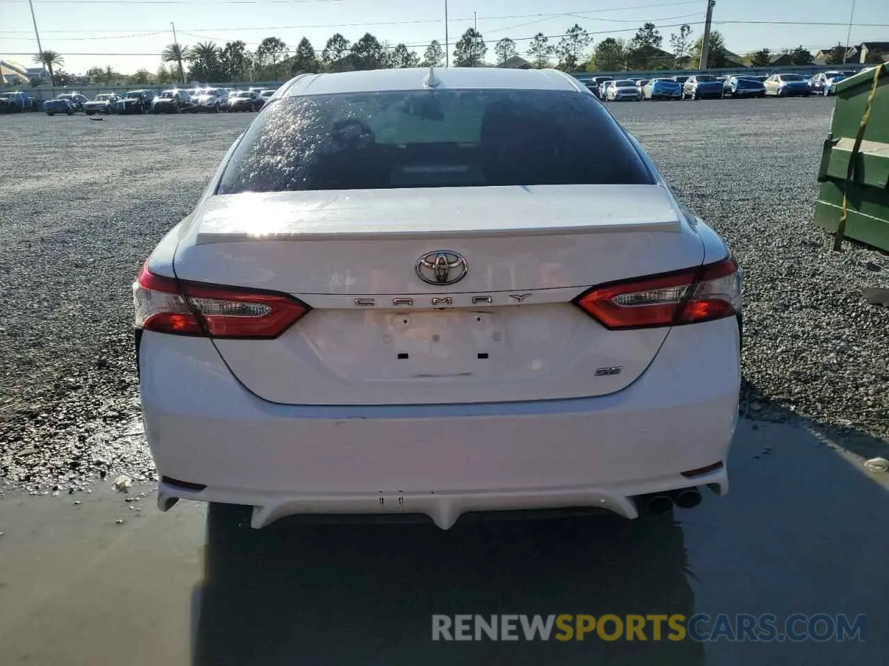 6 Photograph of a damaged car 4T1G11AK3LU890231 TOYOTA CAMRY 2020