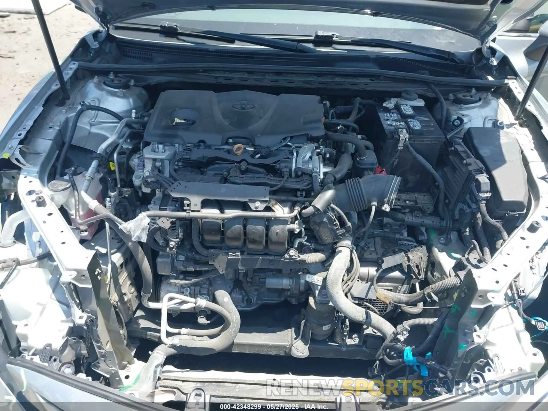 10 Photograph of a damaged car 4T1G11AK3LU898040 TOYOTA CAMRY 2020