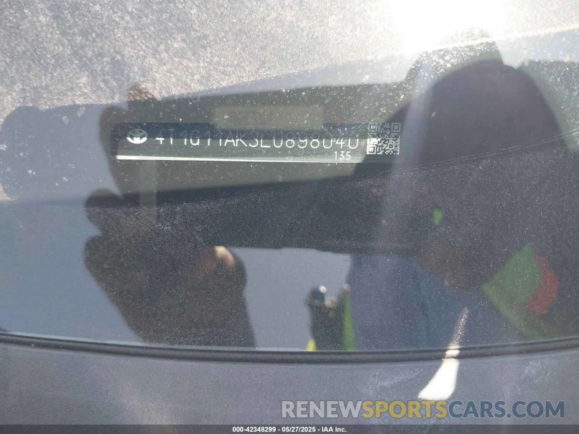 9 Photograph of a damaged car 4T1G11AK3LU898040 TOYOTA CAMRY 2020